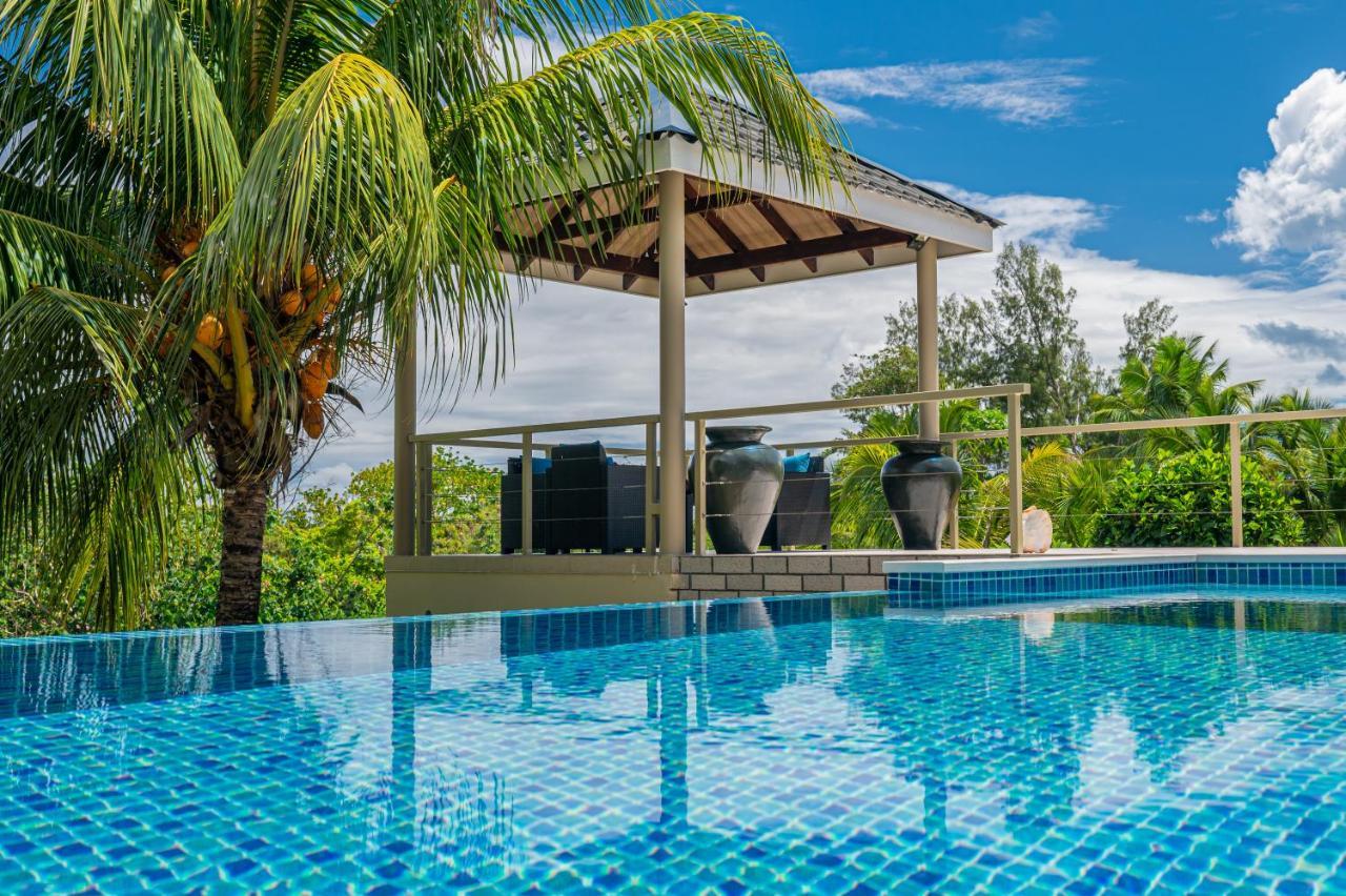 Tranquility Villas Baie Sainte Anne Exterior photo