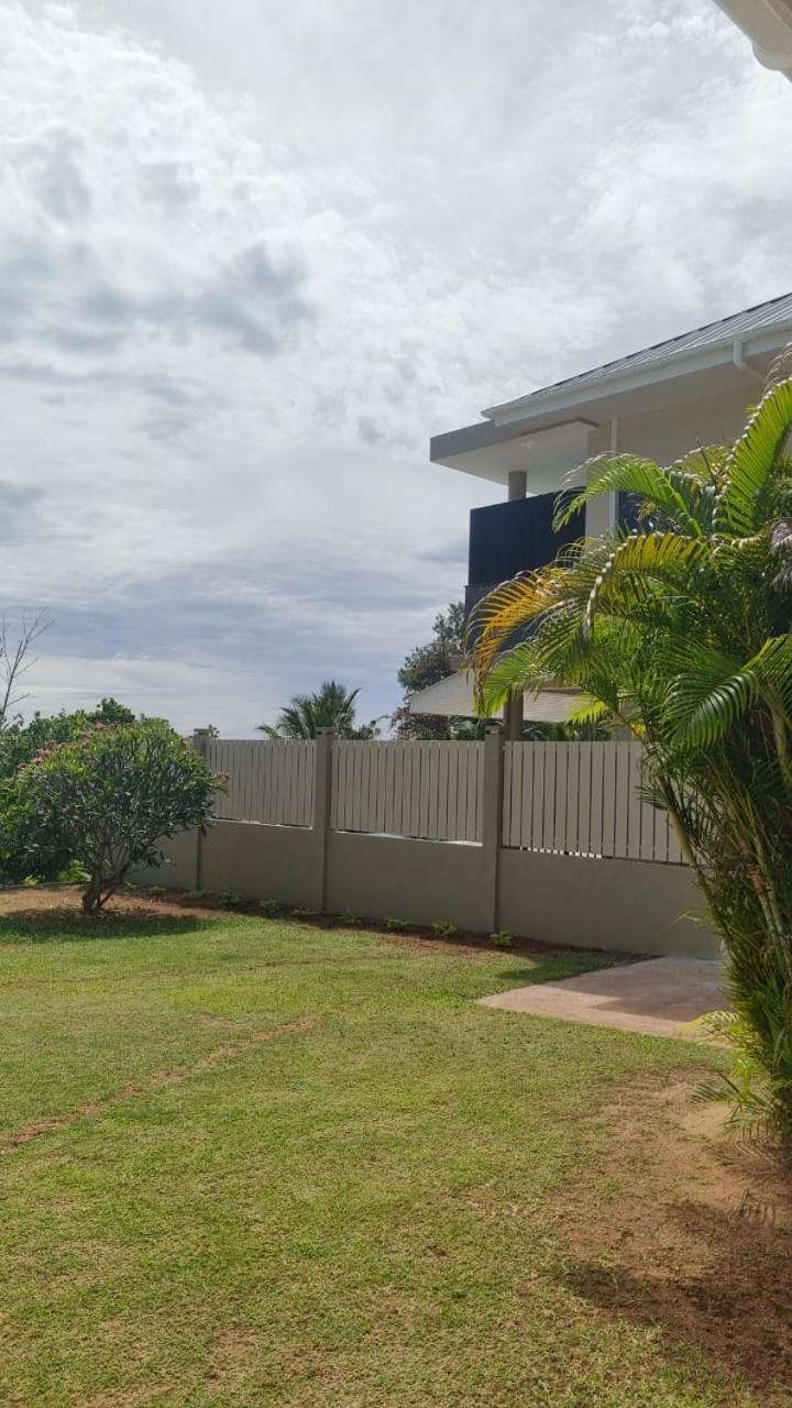Tranquility Villas Baie Sainte Anne Exterior photo